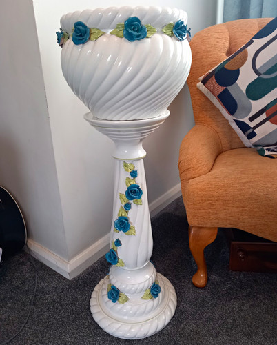 Large vintage ceramic - vintage,