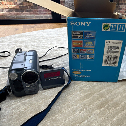 Sony handycam ccd trv228e hi8 - handycam, ccd-trv228e