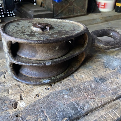 Vintage rope pulley block - vintage,