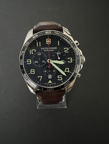Victorinox swiss army - swiss,