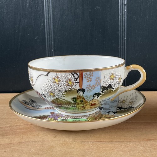 Pair japanese geisha cups - pair, of