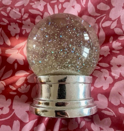 Large clear glitter snow - clear,