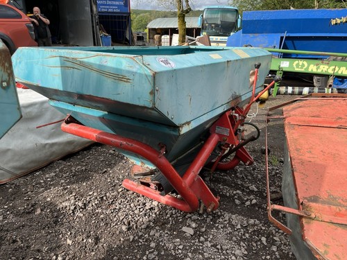 Reco fertiliser spreader - reco, till