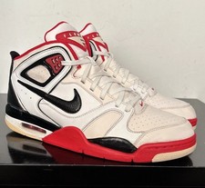 NIKE Air Flight Falcon ‘Bulls’ 2011 UK size 11  397204-126