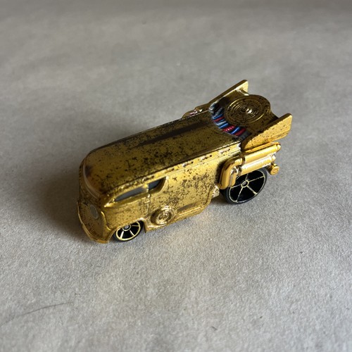 Hot wheels star wars 3po - star, vw