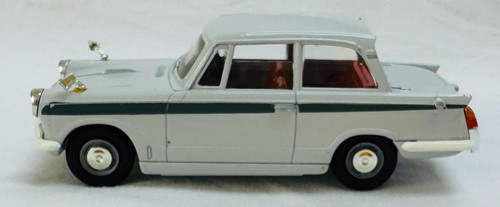 Box vanguards model - in, box:
