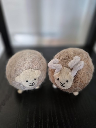 Handmade sheep figures miss - handmade,