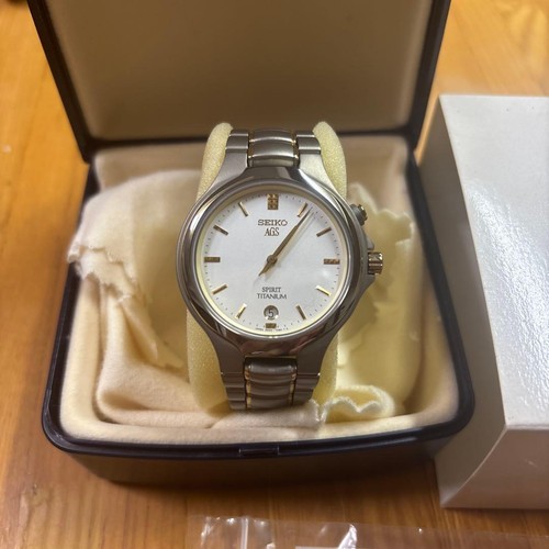 Pristine condition seiko - pristine,