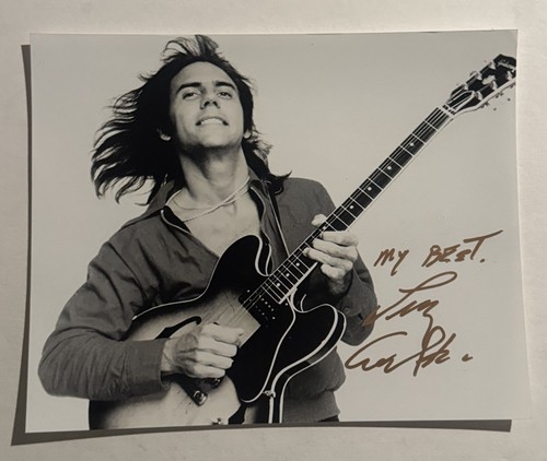 Larry carlton signed 8x10 - carlton,