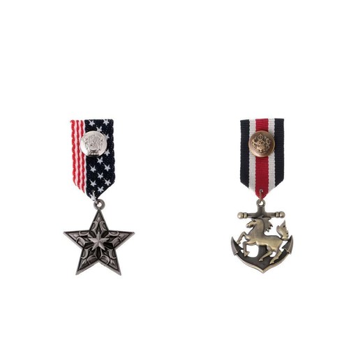2pieces military uniform - 2pieces, medal