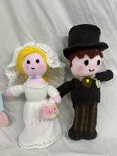 Knitted Bride And Groom Dolls