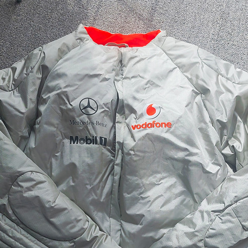 Vodafone mclaren mercedes - mclaren,