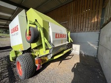 Class Rollant 250 Net Wrap Round Baler