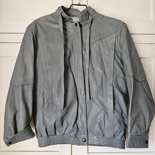 True vintage grey - true,