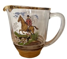 VINTAGE GLASS PITCHER JUG FOX HUNTING DESIGN ON FRONT & FOX WITH WHIP ON BACK