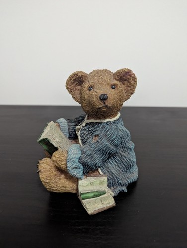Vintage sitting teddy bear - teddy, w