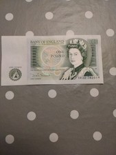 💵💵💵💵 One Pound