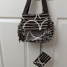 Kipling Small Fairfax Bag and coin purse In brown and cream