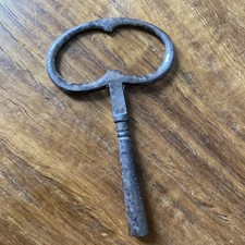 Antique Clock Key Size 8