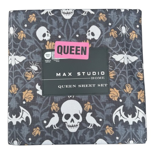 Max studio queen halloween - studio,