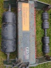 Electric Scarifier Lawn Rake with Collector Black & Decker GD 310 40cm