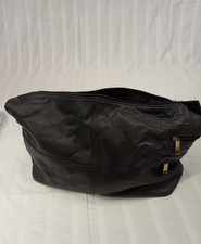 Bueno Ladies Handbag Black Leather? Shoulder Strap Zip Inner/Outer Pockets