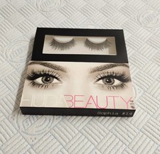 Huda Beauty Lashes (Sophia