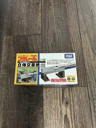 Takara tomy plarail tomica - tomy,