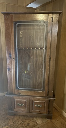 Pinewood gun cabinet - ,