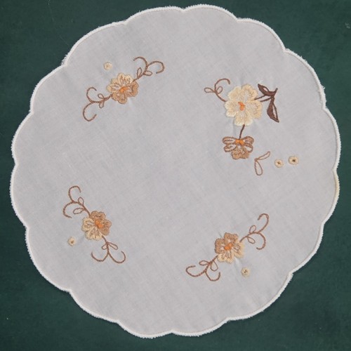 Vintage scalloped embroidered - vintage,