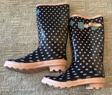 Wyre Valley women’s size 7