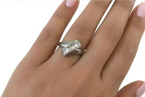 18ct white gold ring 7 - gold,