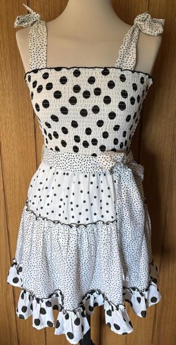 River island black white 60s - river,