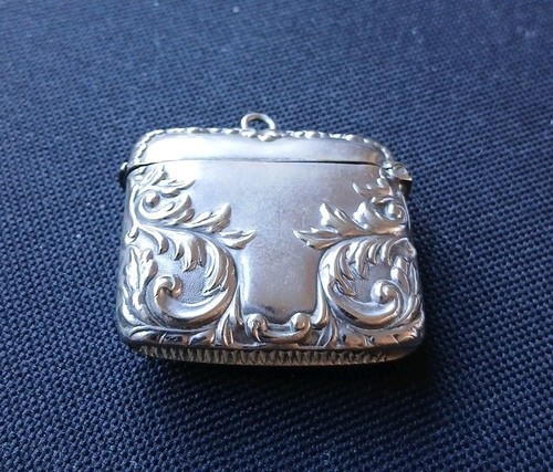Antique silver vesta case - silver,