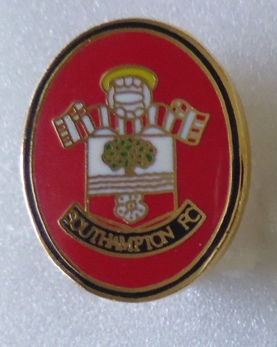 Southampton football enamel - football,