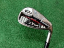 Titleist AP1 710 pitching