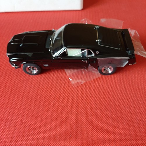 Danbury franklin mint 1 24 - /,