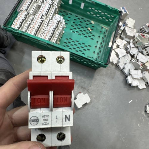 Wylex main switch 100 amp - wylex,