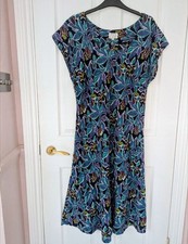 Anokhi for East floral tea