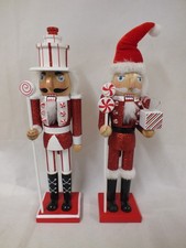 Christmas Wooden Nutcracker Soldiers Decorations x 2 - 40cms (Hol)
