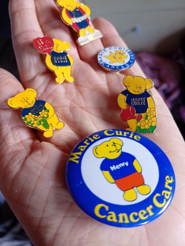Marie curie pin badges - x,