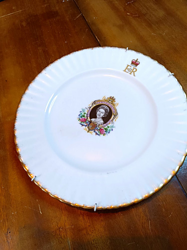Gainsborough bone china - gainsborough, queen