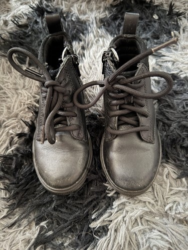 Toddler clark boots - clark’s, size