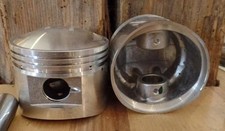 Triumph Pistons 750cc