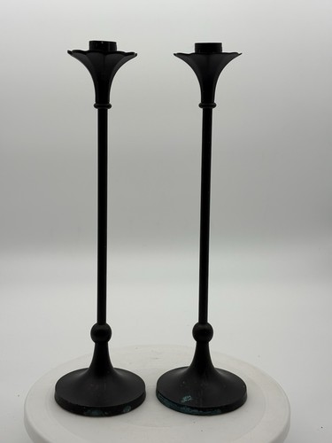 Large black metal - large,