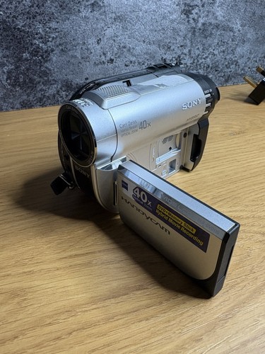 Sony handycam dcr dvd110 - sony,