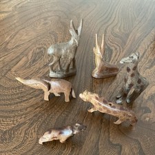 6 Vintage Miniature Wooden African, Giraffe,Elephant, 2 Deer, panther,leopard 