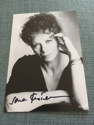 Sara kestleman signed photo - sara,