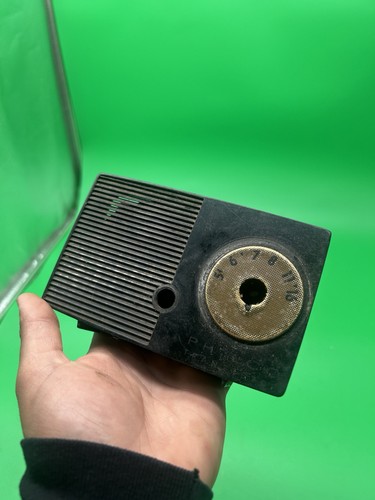 Vintage unbranded radio - vintage,