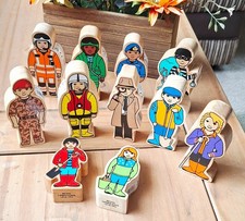 Lanka Kade Wooden People - 11